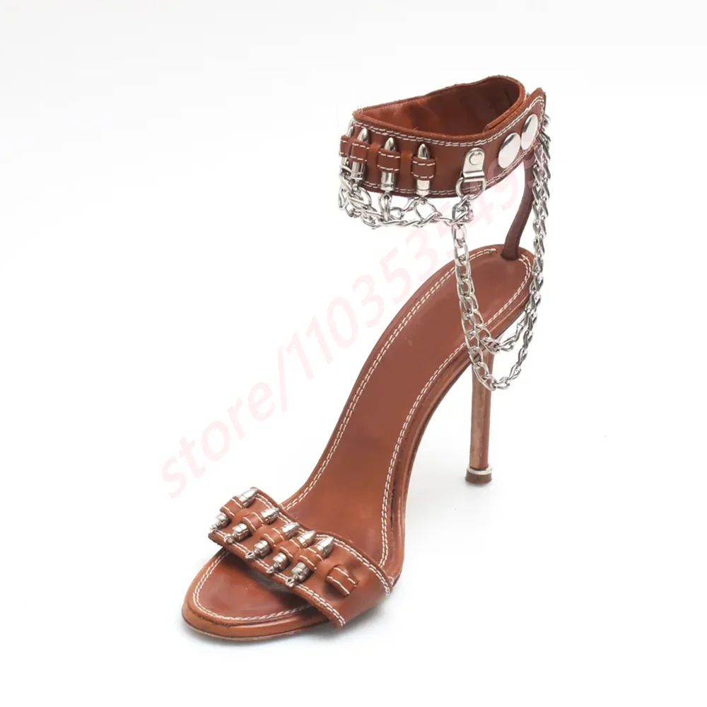 New Catwalk Bullet Chain Roman - Women'S Fashion Spring 2025 review and price